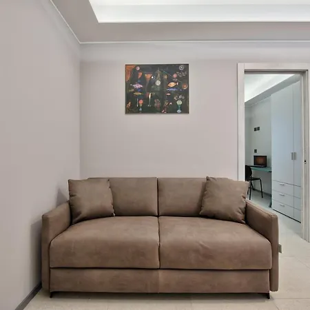 La Casa Di Malu Apart : Charming Flats Apartment